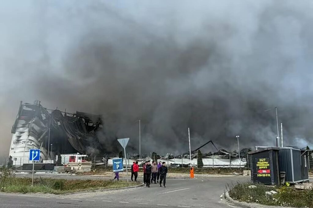 モスクワ周辺にウクライナ無人機620機…首都への攻撃としては「最大級」　通販大手倉庫など被害 | ニューズウィーク日本版 オフィシャルサイト