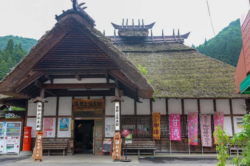 福島で発見した「100万年以上向かい合う夫婦岩」 巨大な岩が並ぶ壮大な光景に「すごっ」