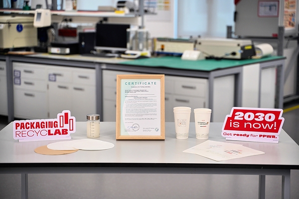 Henkel’s Packaging Recyclab in Shanghai now accredited for EU recognized paper packaging recyclability testing | Henkelのプレスリリース Henkel's Packaging Recyclab in Shanghai now accredited for EU recognized paper packaging recyclability testing | Henkelのプレスリリース