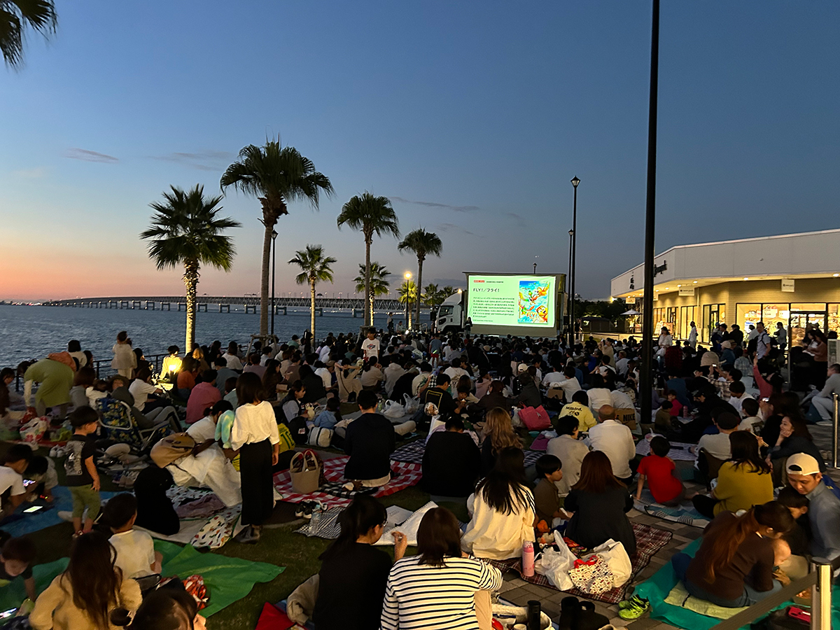 りんくう海辺の映画館