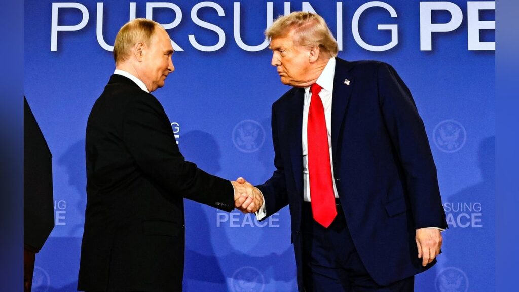 プーチン氏が電話会談でトランプ氏を高評価、ウクライナ和平交渉で協力姿勢示し懐柔する狙いか – 読売新聞 プーチン氏が電話会談でトランプ氏を高評価、ウクライナ和平交渉で協力姿勢示し懐柔する狙いか - 読売新聞