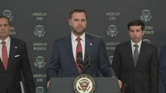 外国人技術者の永住権取得制度 マイクロソフトの利用を停止 バンス副大統領「米国人を解雇し、代わりに外国人を雇うことは許されない」(TBS NEWS DIG)|dメニューニュース(NTTドコモ) 外国人技術者の永住権取得制度 マイクロソフトの利用を停止 バンス副大統領「米国人を解雇し、代わりに外国人を雇うことは許されない」