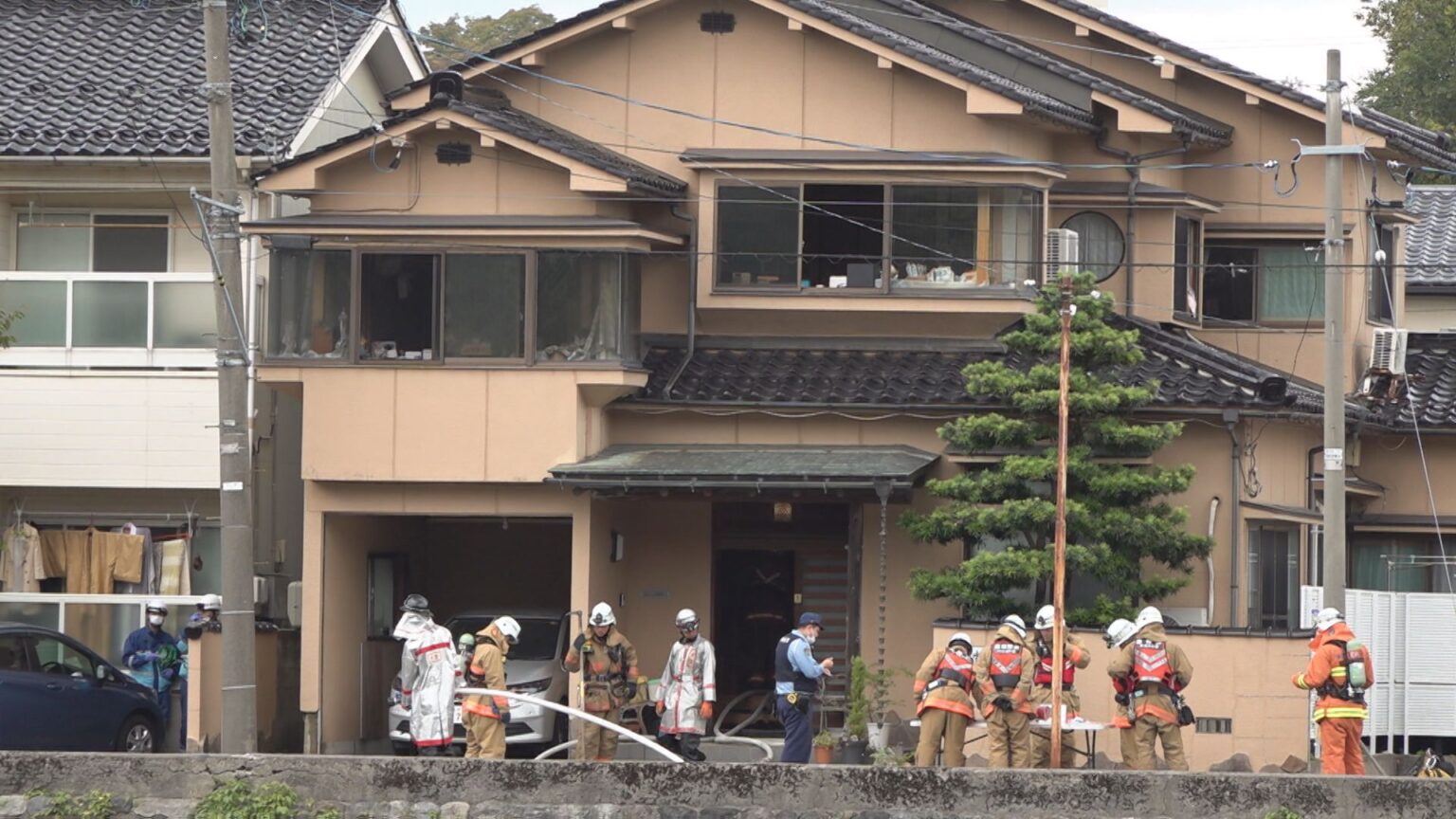 川沿いの住宅密集地で火災 70代男女2人を搬送 石川・金沢市(MRO北陸放送) – Yahoo!ニュース MRO北陸放送