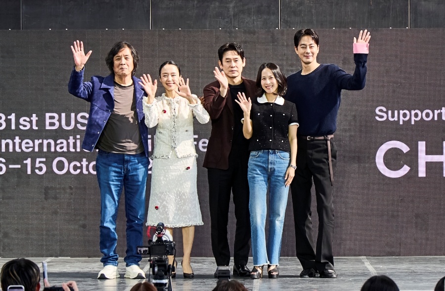 韓国映画の巨匠たちが釜山国際映画祭に集結!『もしもの愛』イ・チャンドン、ヨン・サンホ、ナ・ホンジンらトークの模様を総まとめ(MOVIE WALKER PRESS) – Yahoo!ニュース MOVIE WALKER PRESS