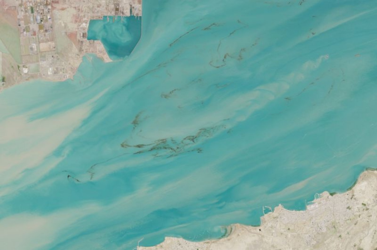 ペルシャ湾の衛星画像=4月2日/Sentinel-2/European Space Agency