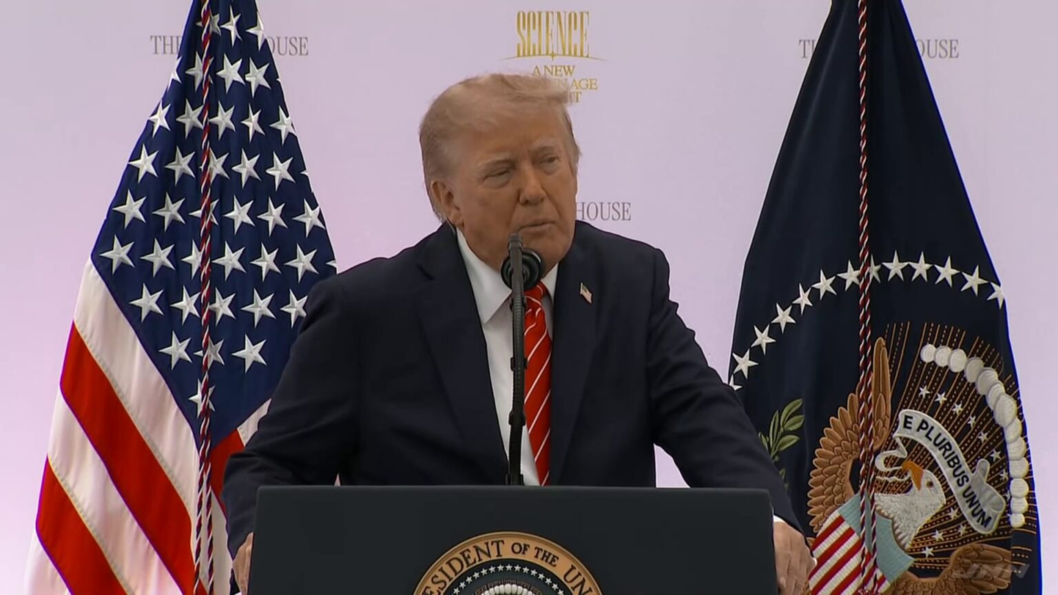 トランプ大統領「中間選挙前に攻撃することはない」イランとは“建設的な協議”(TBS NEWS DIG Powered by JNN) TBS NEWS DIG Powered by JNN