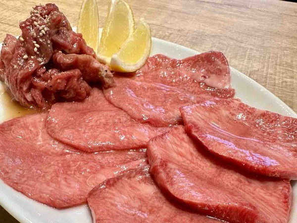 焼肉はっち