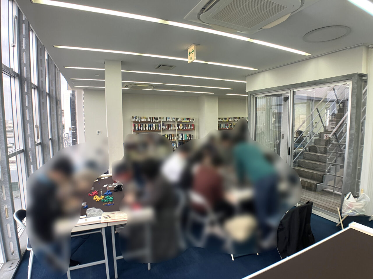 オープンしたボードゲームカフェ「On the Table」店内の様子。画像提供:「On the Table」