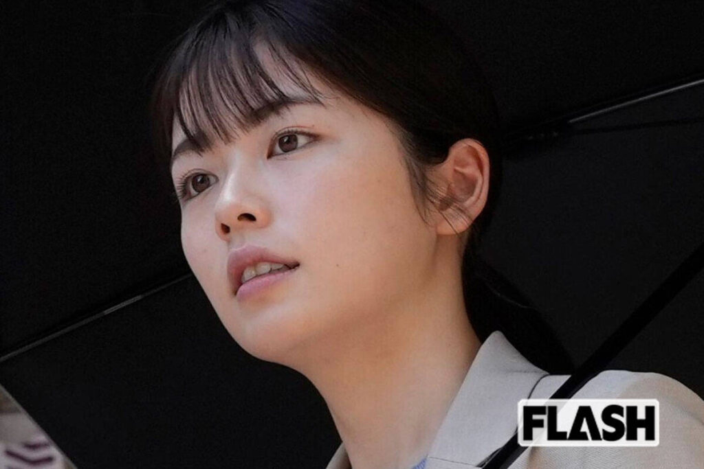 小芝風花、沖縄家族旅行で “二の腕見せ” ワンピ姿披露…1年「民放連ドラ出演なし」で売れっ子女優の “働きすぎ” 変革 小芝風花、沖縄家族旅行で “二の腕見せ” ワンピ姿披露…1年「民放連ドラ出演なし」で売れっ子女優の “働きすぎ” 変革
