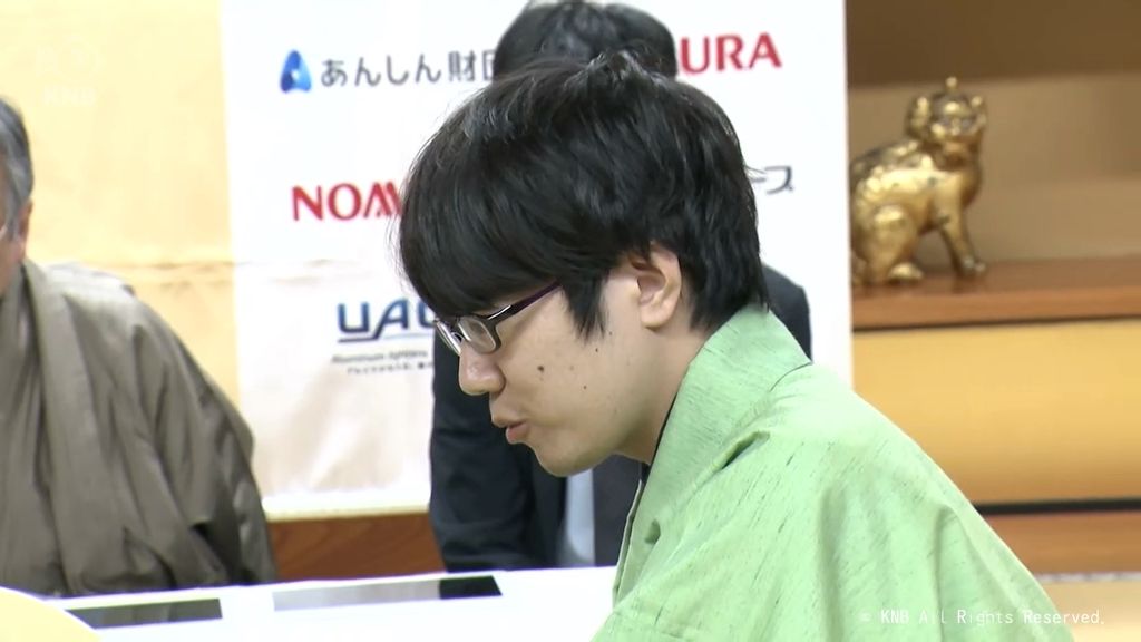 竜王戦第2局 藤井聡太竜王が勝利 服部慎一郎七段(富山市出身)初勝利ならず 富山県