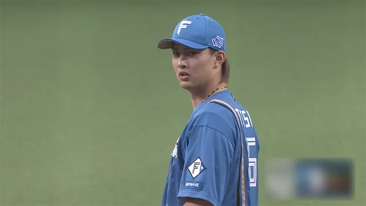 Hokkaido Nippon-Ham Fighters pitcher Kota Tatsu Tatsu © Pacific League TV