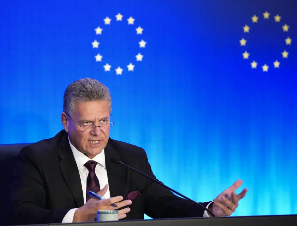 中国のHV輸出抑制で一致 EU向け、閣僚級協議で | au Webポータル au Webポータル