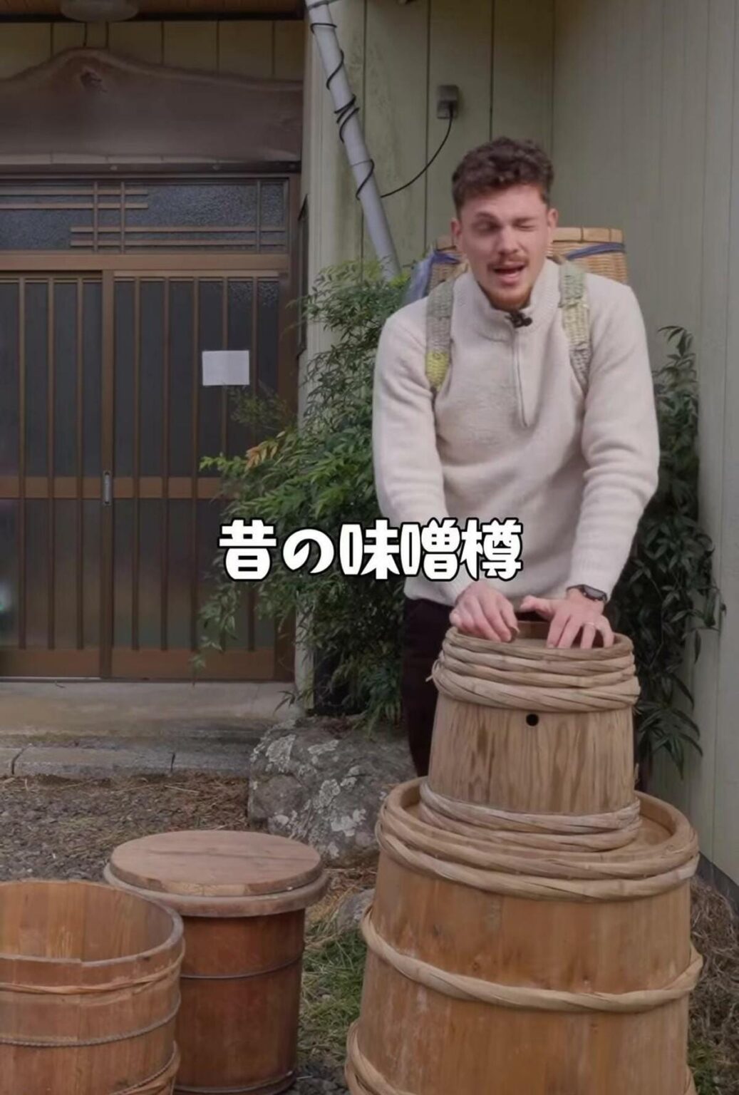 捨てられる予定だった昔の味噌樽が、レモンや苺のプランターに。ドイツ出身の男性が古い物に見つけた新しい役割 国内のリユース市場は3兆4986億円、過去1年にリユースを実施した人は40.8% | 概要 | LIMO 捨てられる予定だった昔の味噌樽が、レモンや苺のプランターに。ドイツ出身の男性が古い物に見つけた新しい役割 国内のリユース市場は3兆4986億円、過去1年にリユースを実施した人は40.8% | 概要 | LIMO