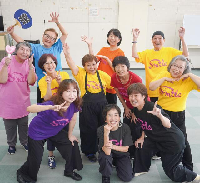 シニアの元気 ダンスに乗せ　シニア劇団「チリアクオールディーズ」の有志がダンスを初披露〈小田原市・箱根町・湯河原町・真鶴町〉