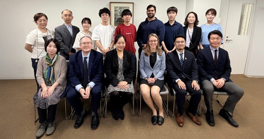 米国国務省日本語研修所長が本学を訪問しました | ニュース | 東北大学 -TOHOKU UNIVERSITY-